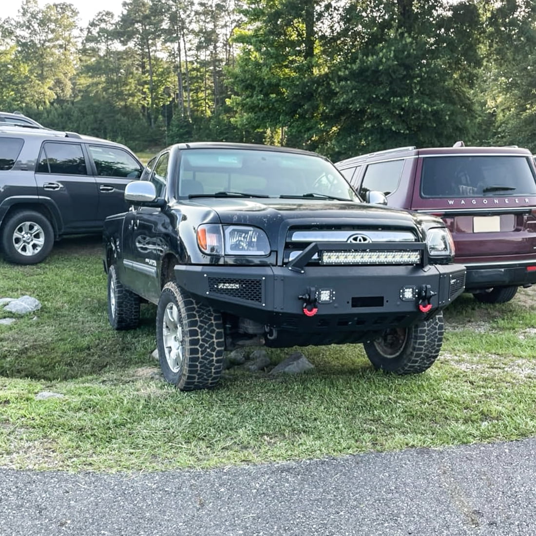 Vijay For 2000-2001-2002-2003-2004-2005-2006 Toyota Tundra Steel Front Bumper with Winch Plate and LED Lights