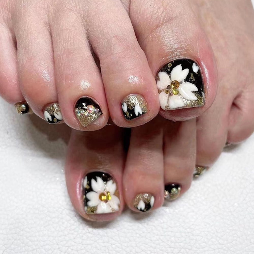 Gold Flash Powder Flower Fake Toenails Elegant Black Wearing Fake