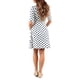 thumbnail image 4 of Lucakuins Mujeres Vestido de Maternidad Casual Cuello en V Dot/Estampado Floral Vestido de Media Manga para Ropa de Embarazo Sesión de Fotos Lucakuins  moda, 4 of 5