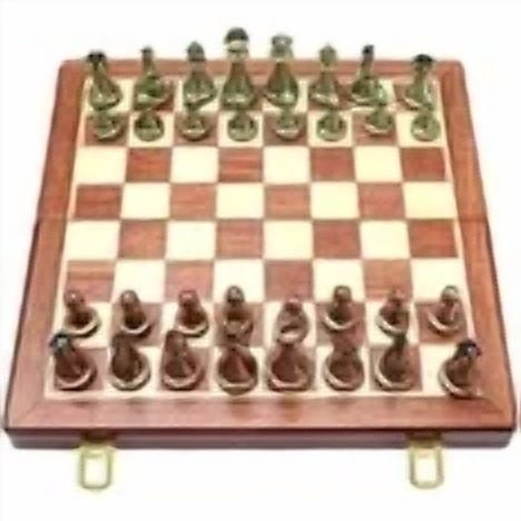 Chess Set, Large Metal Deluxe Chess Retro Copper Plated Alloy Chess Adult Set Board Game Portable Wooden Box Storage Folding Chess Set