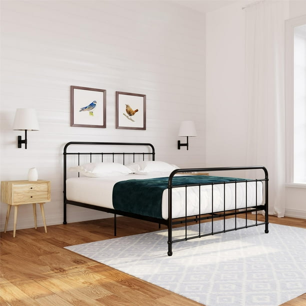 Woven Paths Brooklyn Iron Metal Platform Bed, Full, Black