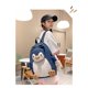 thumbnail image 4 of Bonita y elegante mochila con colgante en forma de pingüino para niña, 4 of 6
