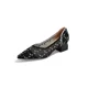 thumbnail image 3 of Zapatos de reina tejidos con agujeros y transpirables de primavera y verano con tacones gruesos y puntiagudos, 3 of 5
