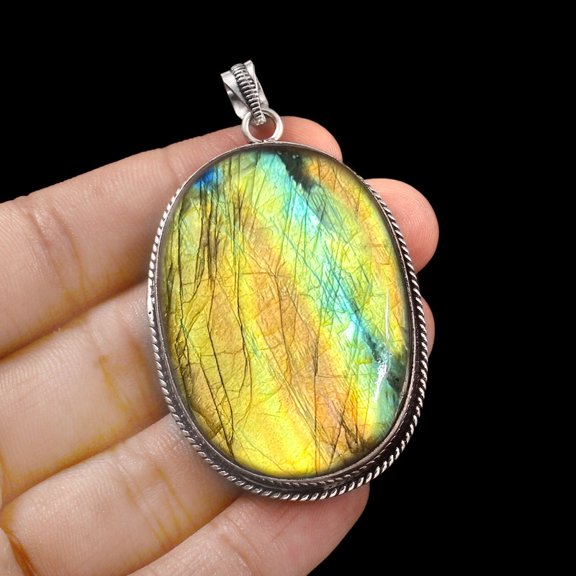 Owais Gems And Jewelry 142 Ct Mystic Glow Labradorite Gemstone Pendant,  Women's  Fashion Jewelry