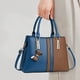 thumbnail image 5 of Bolso de gran capacidad para mujeres | Bolso de parche elegante de cuero suave | Bolso multicapa con correa cruzada ajustable | 30x13x23cm | Bolso de hombro versátil, 5 of 6