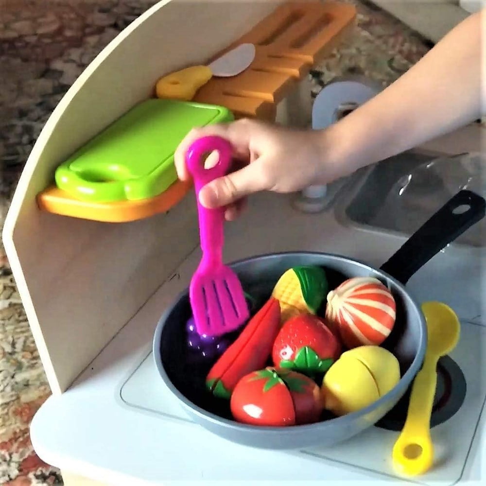 Cutting Food Play Set Barrel Toys, for Kids Pretend Kitchen Toys Cutting Fruits Vegetables Toy with Knives, Cutting Board, Plates, Storage Container