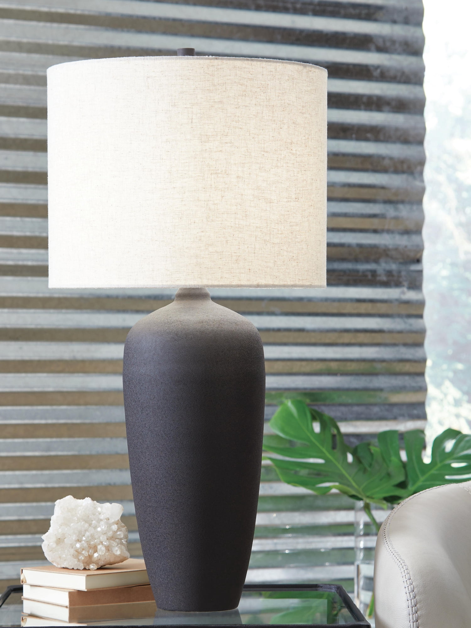 Signature Design by Ashley Ryenburg Metal Table Lamp, Black Crackle Finish, 22" Tall, Modern Drum Shade