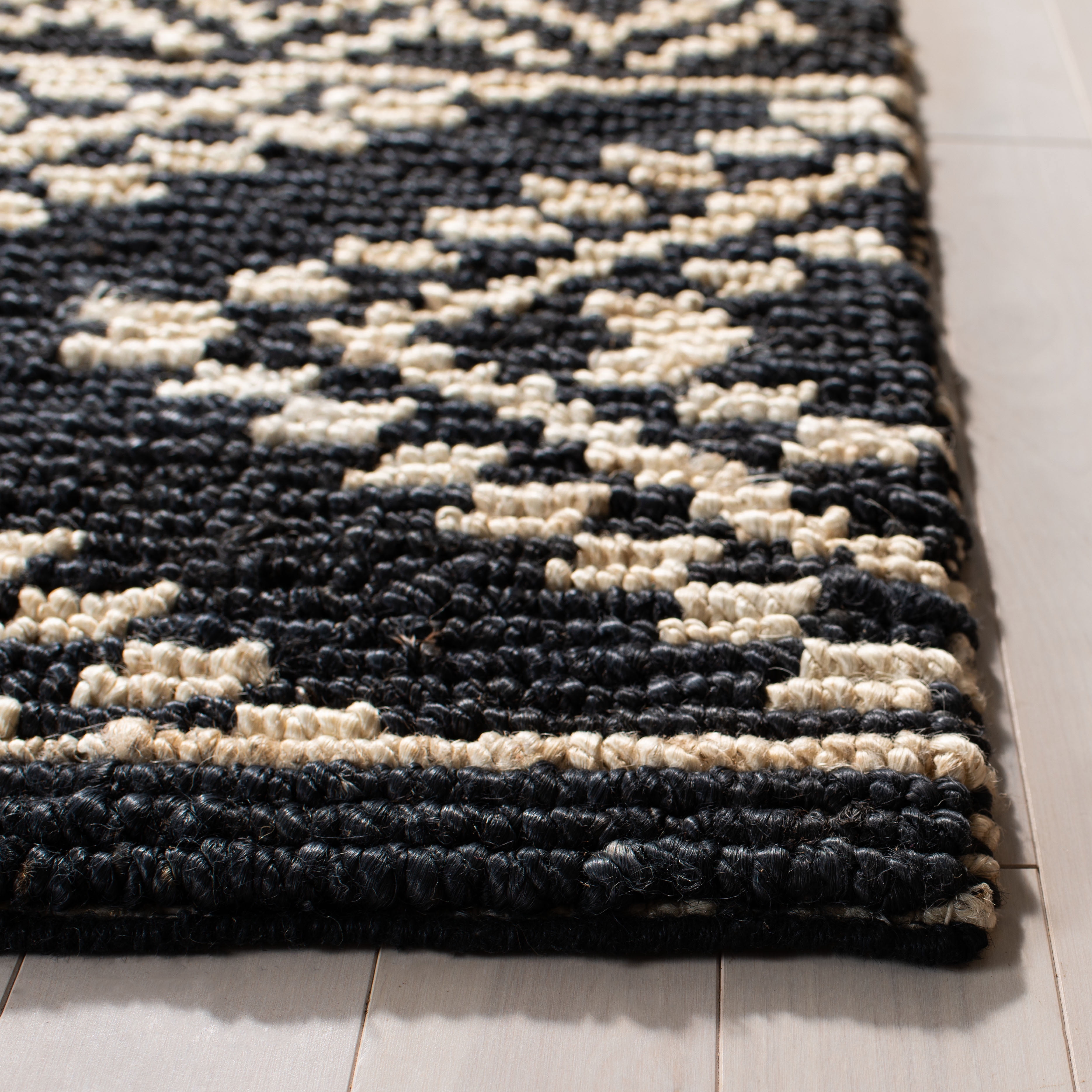 SAFAVIEH Natural Fiber Arianne Geometric Area Rug, Black, 8' x 10'