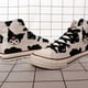 thumbnail image 4 of 2024 nuevos zapatos blancos de graffiti pintados a mano de alta calidad de primavera y verano lindos zapatos de lona de suela plana para estudiantes femeninas, 4 of 5