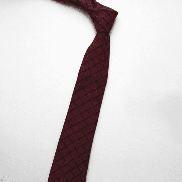 Silk and cotton jacquard tie