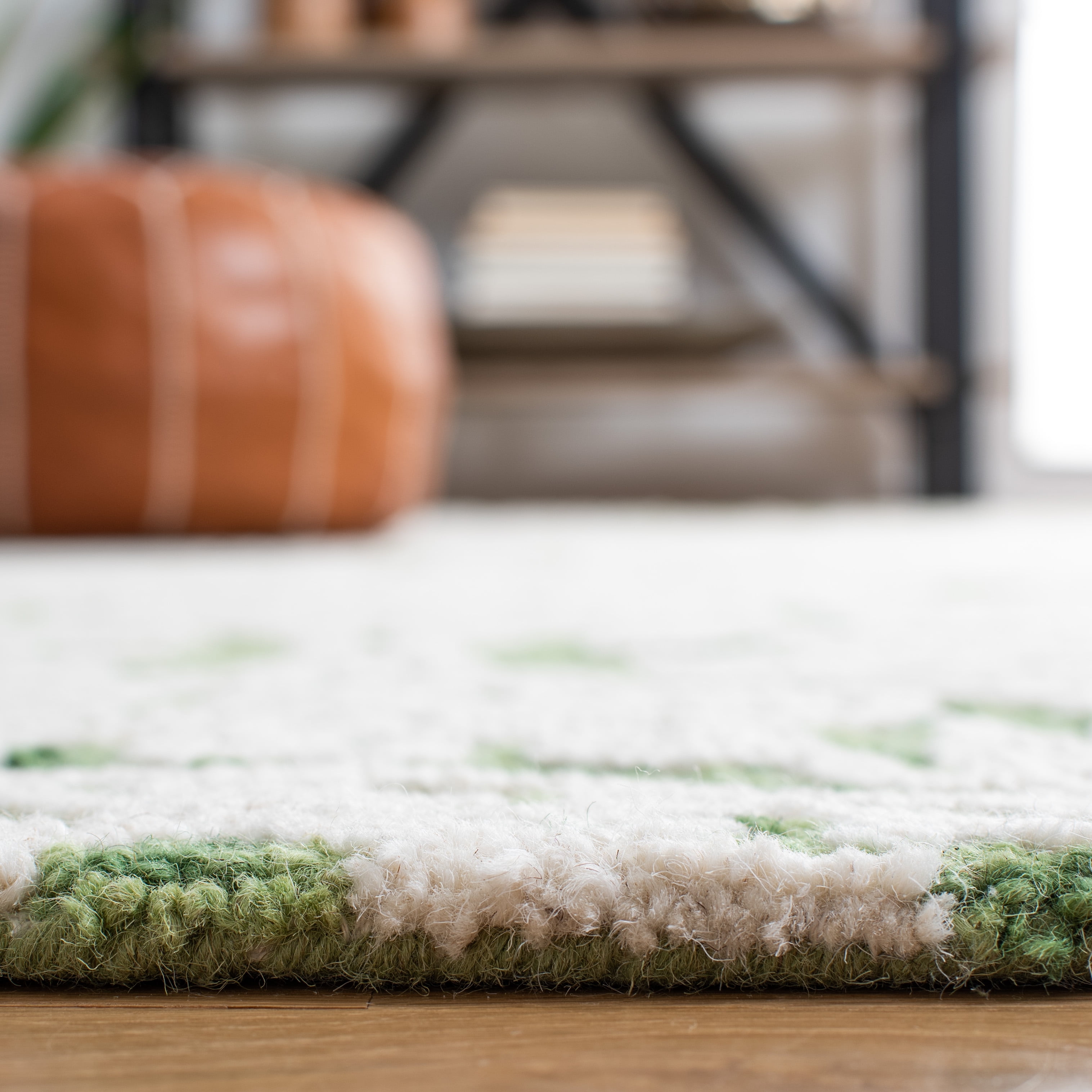 SAFAVIEH Blossom Asher Geometric Wool Area Rug, Green/Ivory, 6' x 6' Square