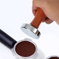thumbnail image 4 of Polvo de manipulación de café Mango de madera Espresso Mat Polvo Martillo (58 mm Marrón) Likrtyny Para estrenar, 4 of 8