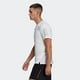 thumbnail image 3 of Camiseta Adidas Standard Own The Run para hombre, color blanco/plateado reflectante, 3 of 8