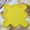 thumbnail image 2 of Tapete para tazas de PVC con forma irregular, resistente al calor, impermeable, para el hogar, para cocina, amarillo, 2 of 5
