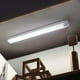 thumbnail image 1 of Luces LED con sensor de movimiento en armarios - Barra de luces recargable a pilas, 2 modos, soporte magnético y adhesivo para cocina, armario, dormitorio, 1 of 4
