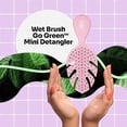 thumbnail image 3 of Cepillo Desenredante Wet Brush Go Green Mini Desenredante de viaje Rosa, 3 of 3