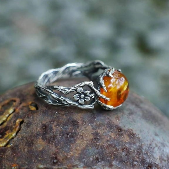 New Fashion Trend Retro Amber Stone Women's Ring Flower Branch Jewelry Street Niche Party Party Finger Ring Accessories