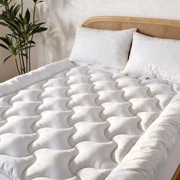 BedTreat Queen Extra Thick Plush Mattress Topper with Boomerang Design Box-Stitch, Soft Breathable Pressure Relief, 8"-21" Deep Pocket