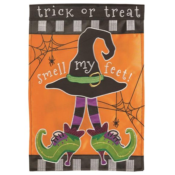 Magnolia Gardens M011440 13 x 18 in. Witch Hat Double Applique Garden Flag