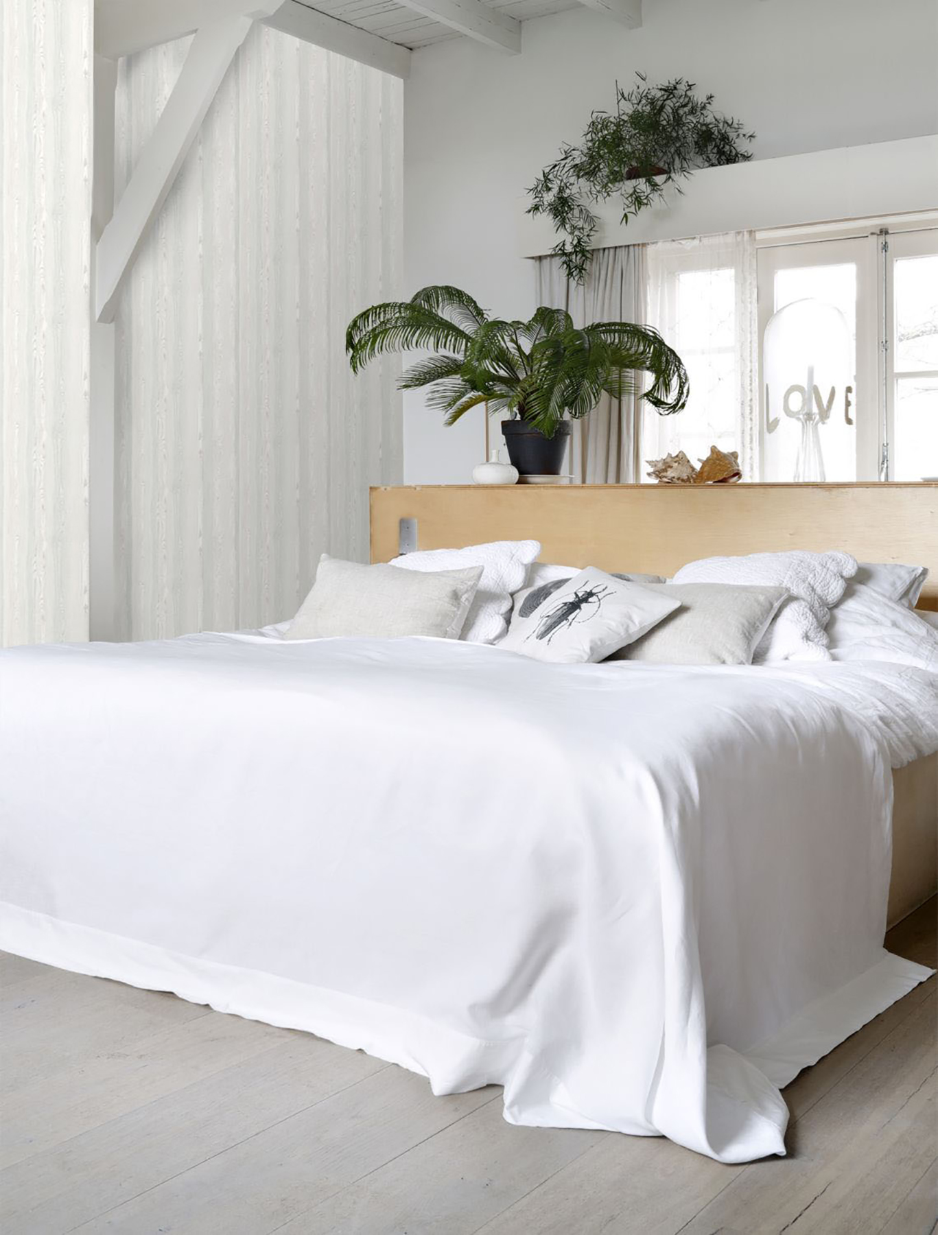ESTA Home Cady Ivory Wood Panel Wallpaper, 20.5-in by 33-ft