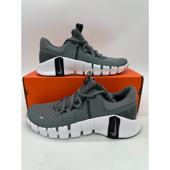 Nike Free Metcon 5 Men's Size 9 Gray White Training Athletic Shoes DV3949 003