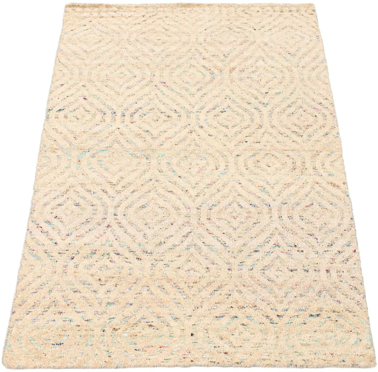 ECARPETGALLERY 5'0" x 7'9" Transitional Sari Silk Hand-knotted Area Rug for Living Room, Dining Room and Bedroom in Yellow