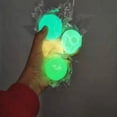 thumbnail image 1 of Bola adhesiva luminosa para diana, bola adhesiva para pared, bola de ventilación de descompresión, bola de techo interactiva, bola adhesiva para dardos para niños, 1 of 1