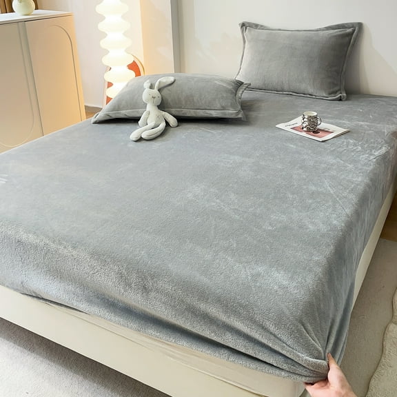 MorroMorn Flannel Sheets Queen Size Ultra Soft, Fluffy Plush Fleece Sheet Set 3 Piece - All Season Bedding Set with 20" Deep Pocket Fitted & 2 Pillowcases, Luxury Velvet Warm Cozy (Light Grey)