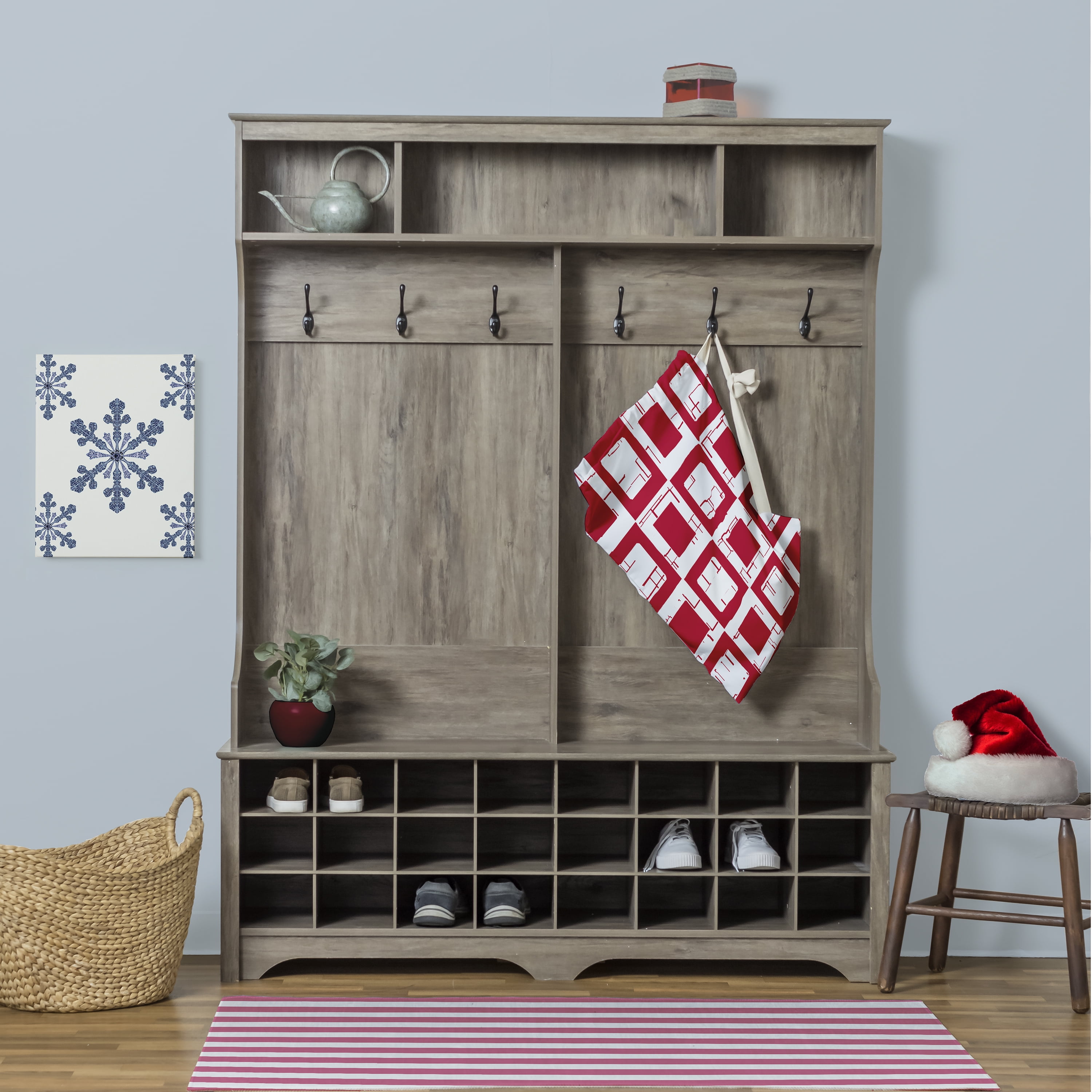Simply Daisy Geometric 28 x 36 in Red Laundry Bag