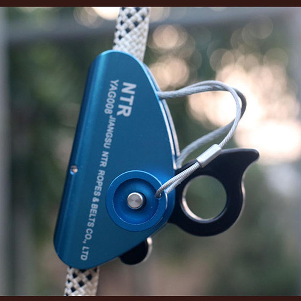 Wswqop 2 Pieces Outdoor Climbing Safety Rope Automatic Locking Device - Grasping Rope Riser Clamp - Ascender Equipment Rock Climbing
