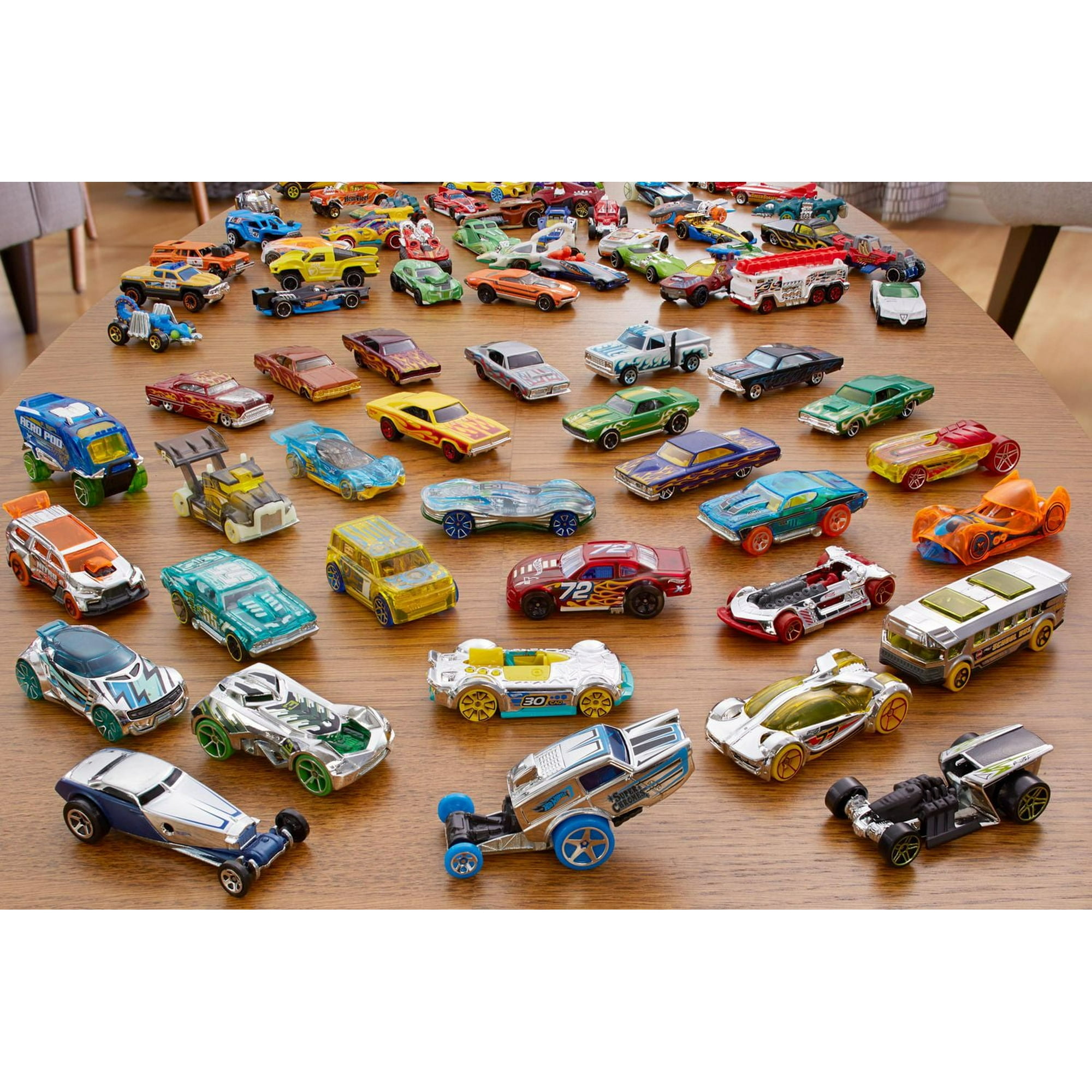 Hot Wheels Set of 20 Toy Sports & Race Cars in 1:64 Scale