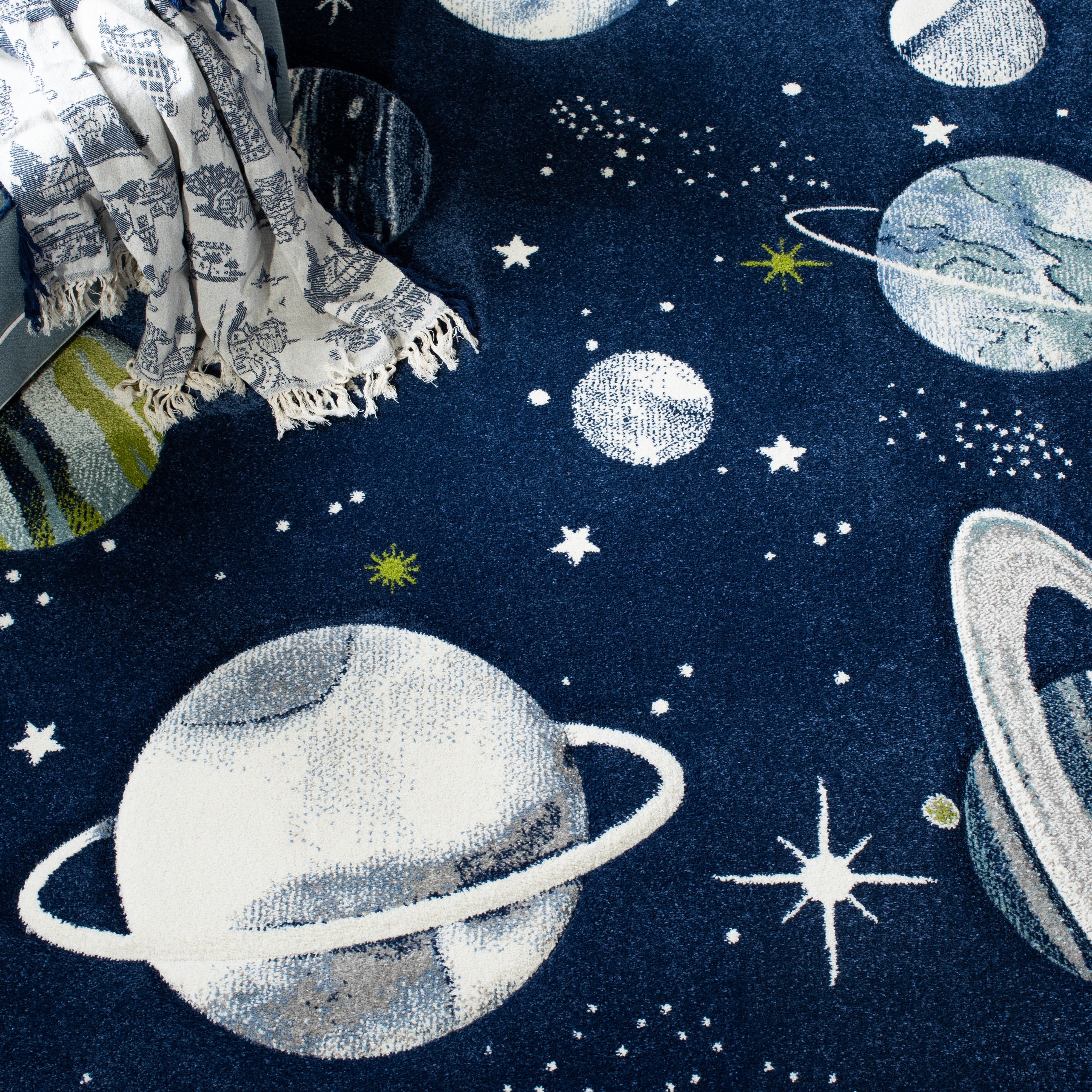 SAFAVIEH Carousel Kids World of Planets Area Rug, Navy/Ivory, 6'7" x 9'