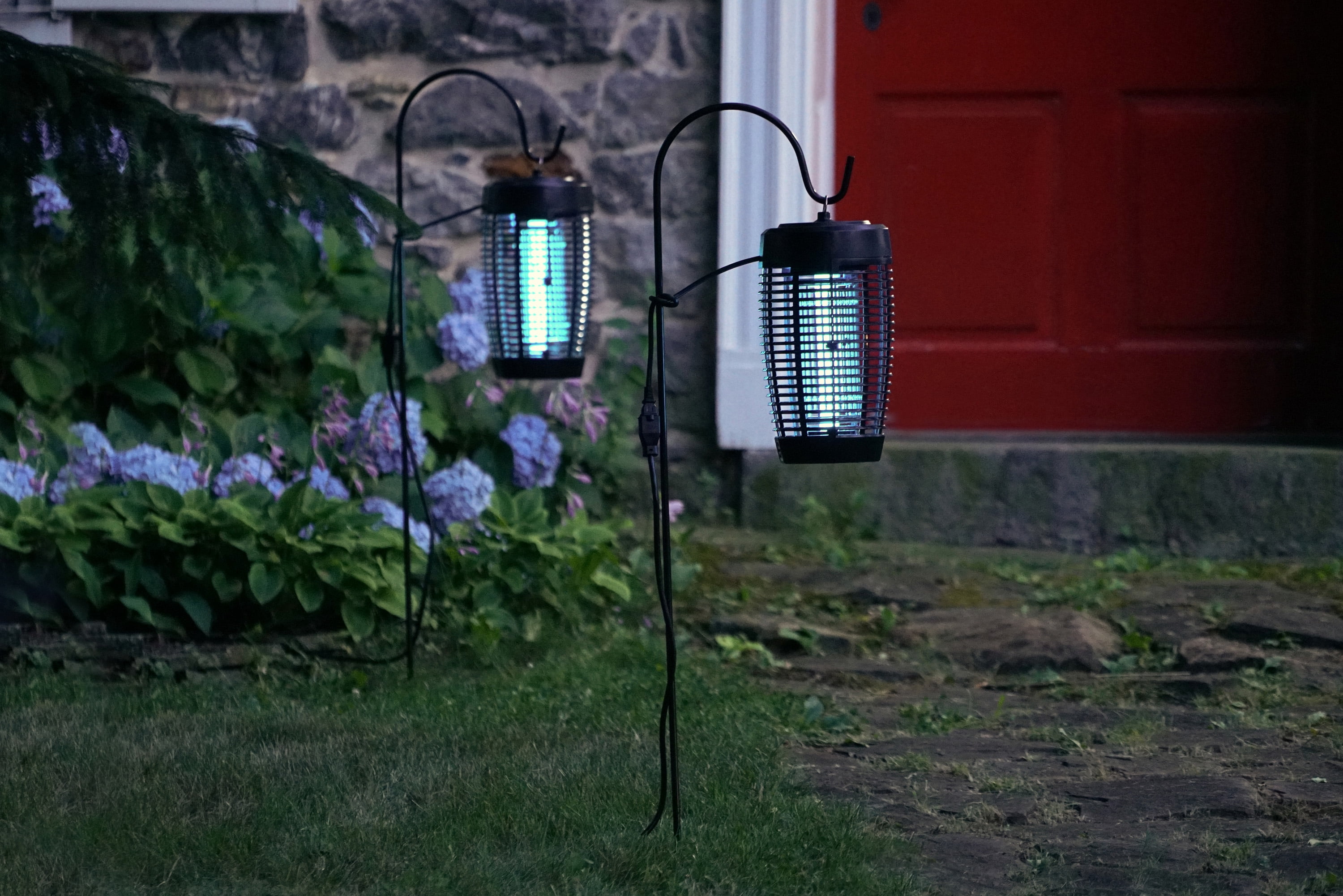 PIC 20W Outdoor Mosquito Bug Zapper, Electric Insect Killer, 1 Acre Coverage, Black