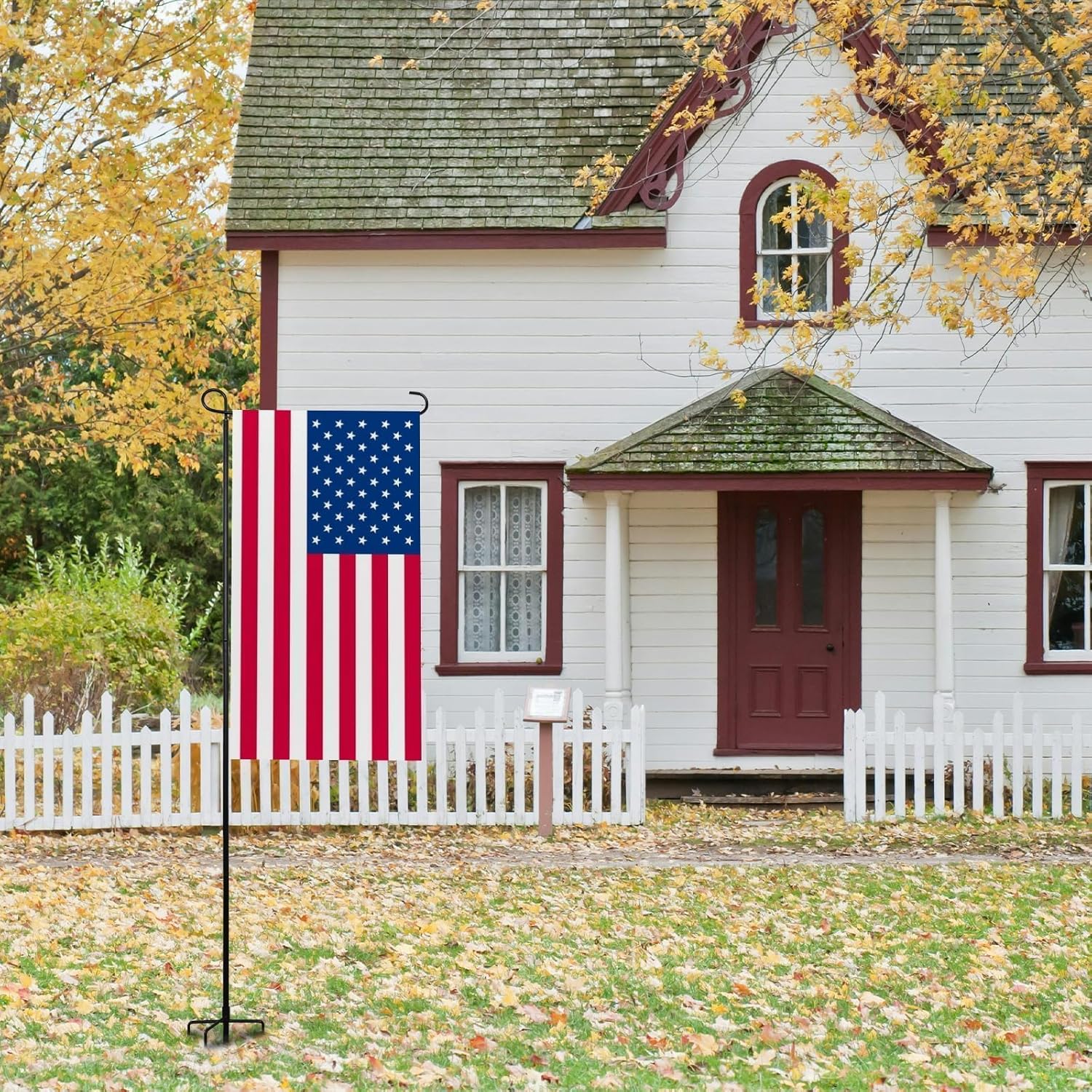 Heavy-Duty 4-Prong Garden Flag Pole Holder Stand – Weatherproof Outdoor Garden & Yard Flag Base for 12x18 Inch House Flags, Ground Flagpole Stand for All-Season Decoration(Flag Not Include)