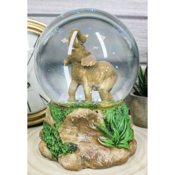 Safari Grasslands Savanna African Bush Elephant Glitter Water Globe Figurine