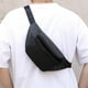 thumbnail image 5 of Bolso Bandolera De Nailon, Ideal Para Viajes, Senderismo Y Compras. Cuenta Con Múltiples Bolsillos Organizadores, Es Ligero, Duradero, Lavable Y Resistente Al Agua. Un Básico Para El Día a Día., 5 of 7