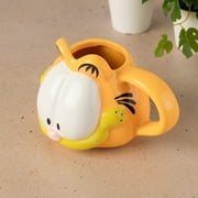 Garfield 16 fl oz Ceramic Sculpted Mug