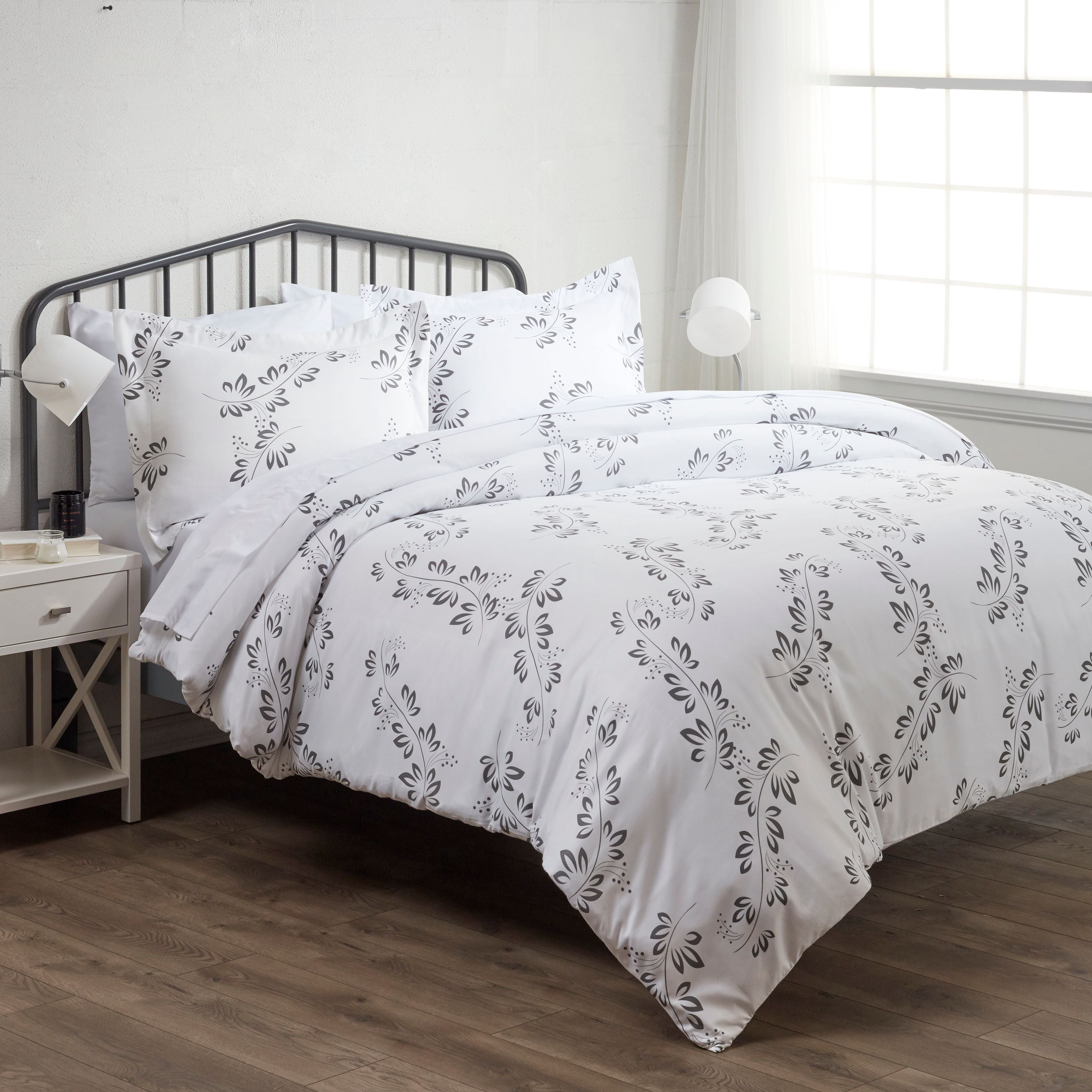 Noble Linens Gray Simple Vine Print 2-Piece Duvet Cover Set, Twin/TwinXL
