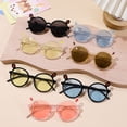 thumbnail image 2 of Gafas de sol para niños, de moda, con orejas de conejo, para bebés de 1 a 8 años, para playa, 2 of 5