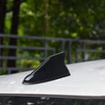 thumbnail image 3 of Antena de de tiburón, accesorios universales para coche, señal de Radio AM FM de repuesto El 17x7.5x6cm Zulema  Antena de aleta de tiburón, 3 of 7