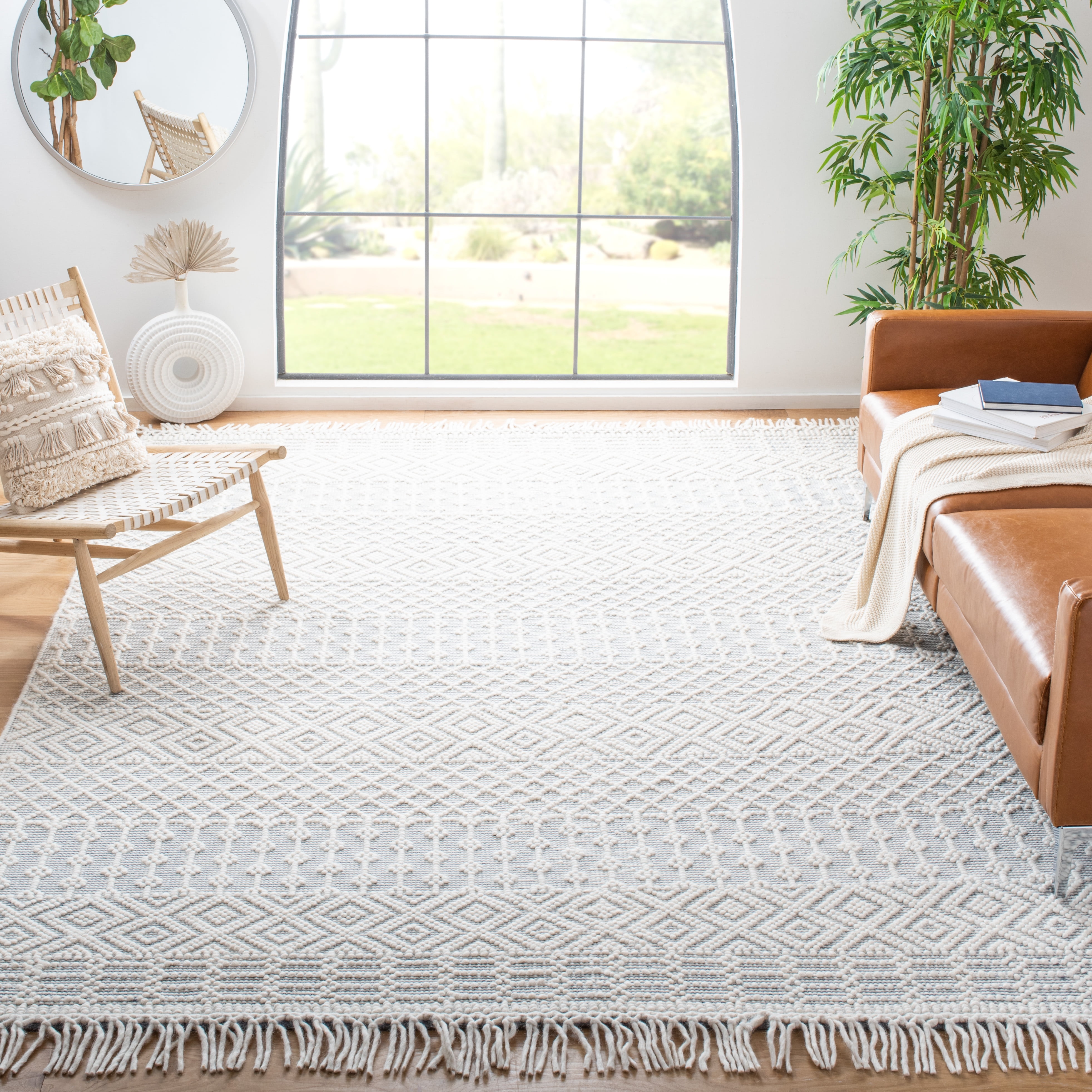 SAFAVIEH Natura Cordelia Southwestern Wool Area Rug, Ivory/Grey, 8' x 10'
