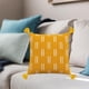 thumbnail image 1 of Funda de almohada suave tejida con borlas Perfecl Cuadrado amarillo, 1 of 8