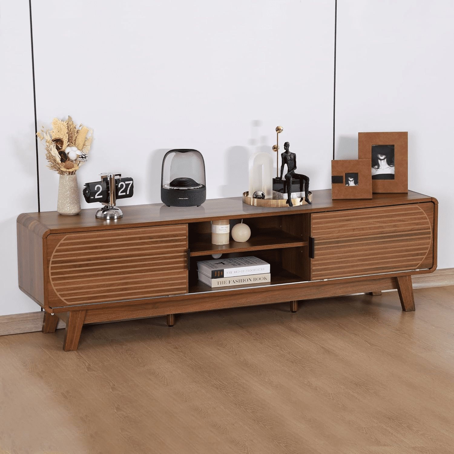 LEFHDA 62" TV Stand for 60/65/70 Inch TV, Mid Century Modern TV Console, Entertainment Center Console with Storage, Engraving Design TV Stand for bedroom & Living Room (Walnut）