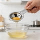 thumbnail image 3 of Separador de huevos de acero inoxidable, colador de yema y clara para repostería, cocina y recetas, 3 of 4