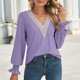 thumbnail image 2 of Tops de manga larga con cuello en V y costuras de encaje hueco para mujer Fridja  bvmnju4829, 2 of 7