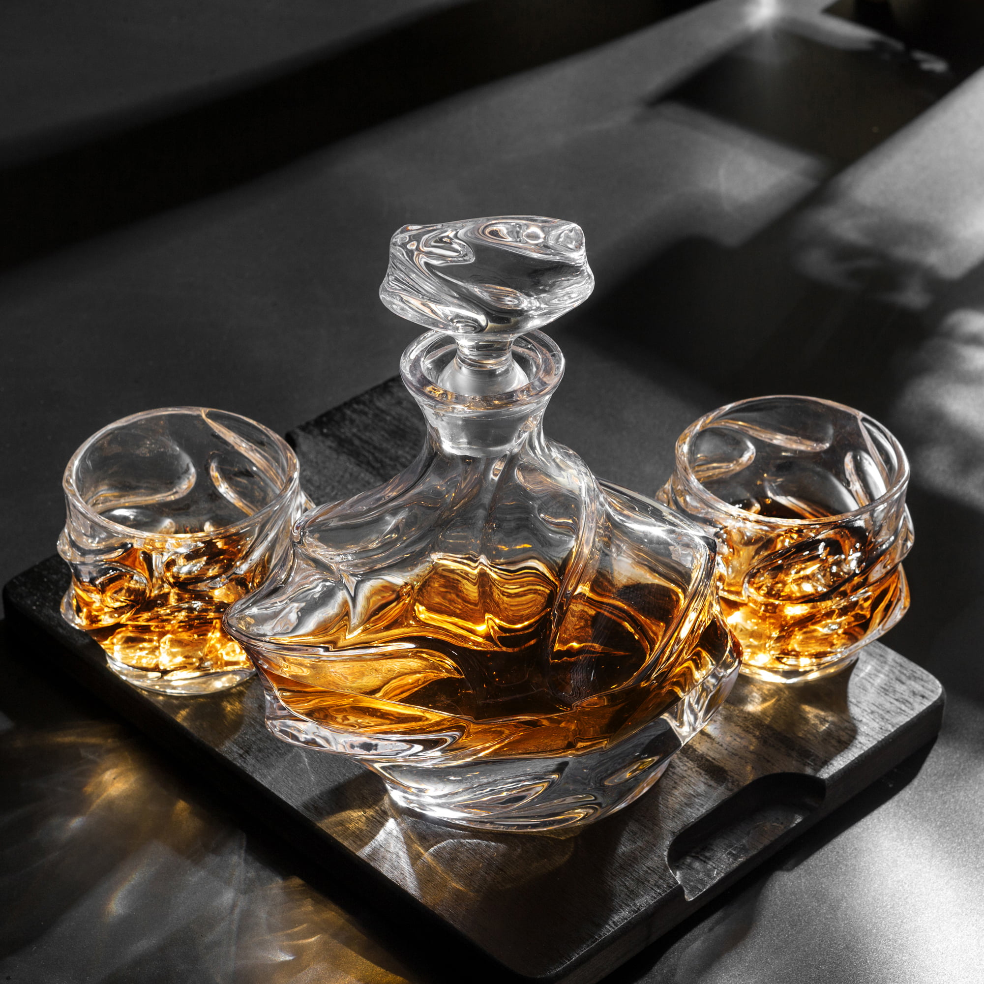 KANARS Whiskey Decanter Set, Premium Crystal Liquor Decanter with 6 Old  Fashioned Glasses for Cocktail Scotch Bourbon Irish Whisky Alcohol, Unique  Men