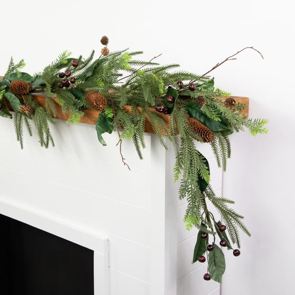 Northlight 6' Mixed Foliage with Pine Cones and Berries Christmas Garland, Unlit