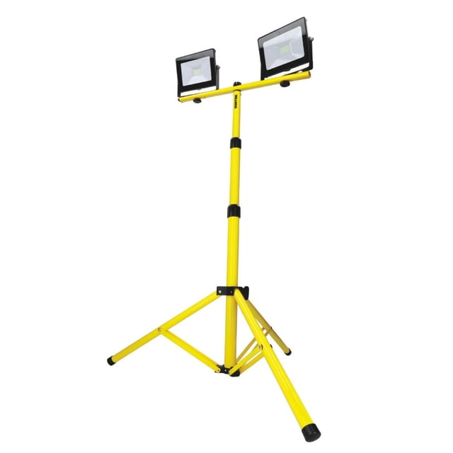 Reflector Doble Pedestal Ajustable 20w X 2 24 1900 Lm Surtek REF20X2
