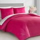 thumbnail image 5 of Juego de edredón Juicy Couture de terciopelo rosa intenso para dos o dos camas, XL, 5 of 7