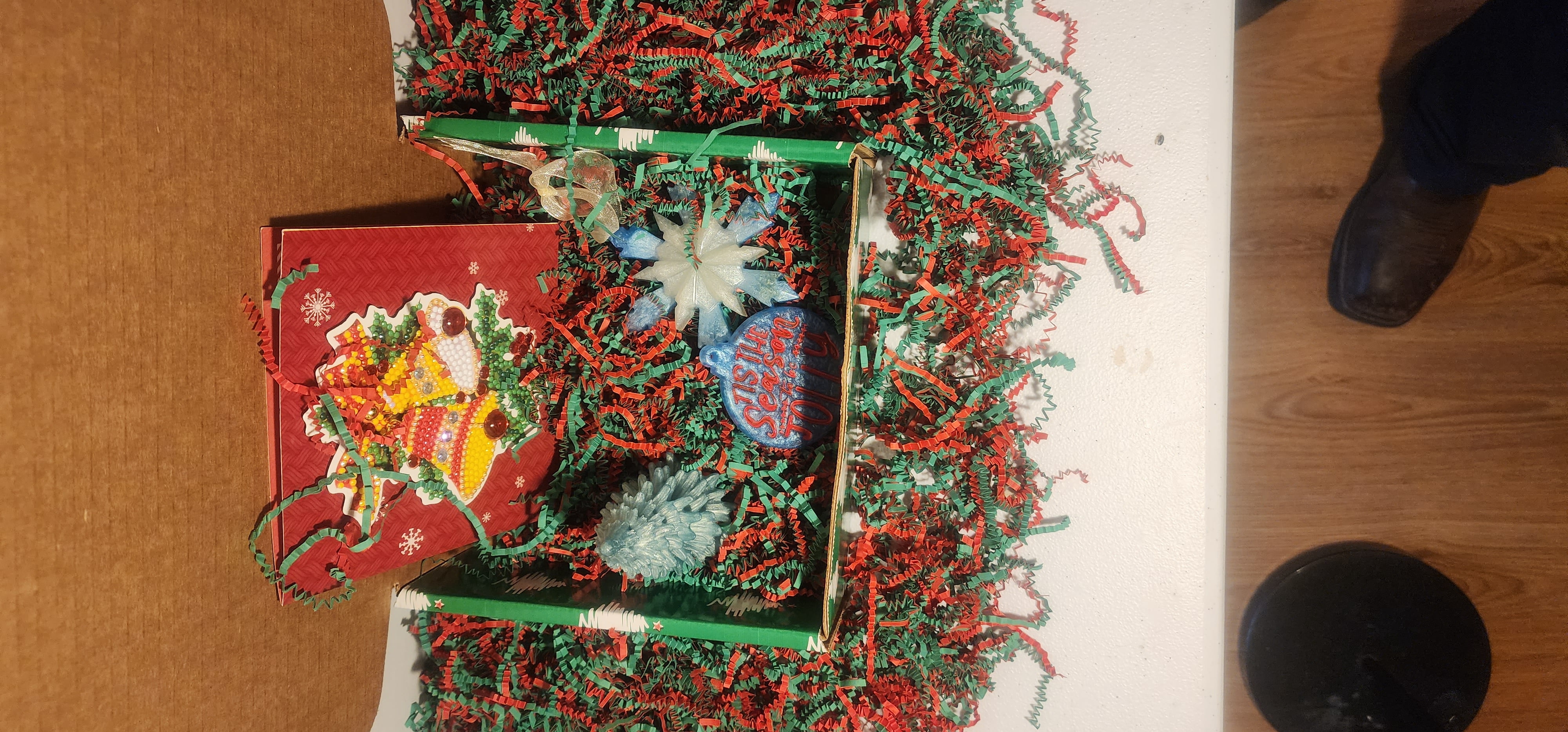 Christmas Gift Box, Saxon's Handmade Crafts, 1 Random Round Ornament, 1 Random Snowflake Ornament, 1 Random Christmas Card, 1 Random Tree Mantal Decoration